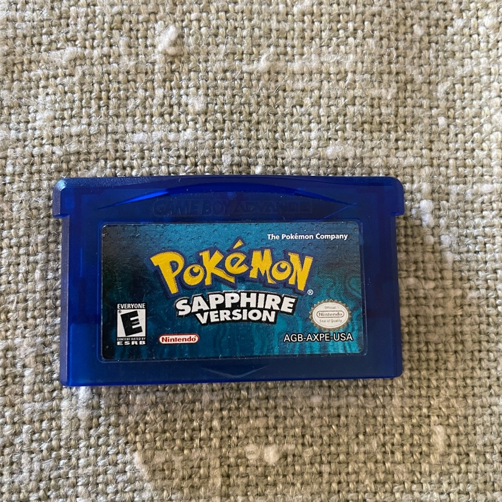 Nintendo Gameboy Pokémon Sapphire game. In excellent condition